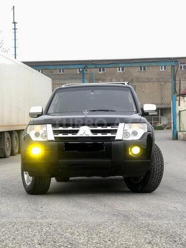 Mitsubishi Pajero 2008, 287,000 km - 3.0 l - Bakı
