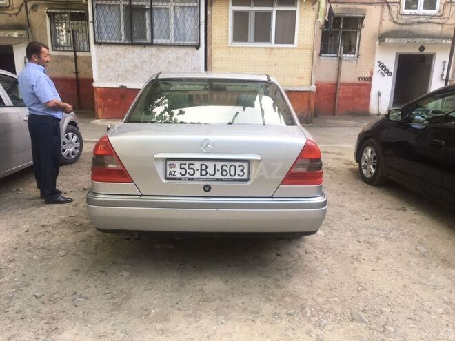 Mercedes C 230 1997, 372,247 km - 2.3 l - Bakı