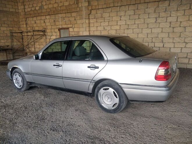 Mercedes C 230 1997, 372,247 km - 2.3 l - Bakı