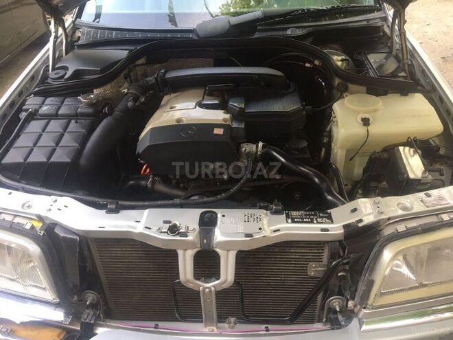 Mercedes C 230 1997, 372,247 km - 2.3 l - Bakı