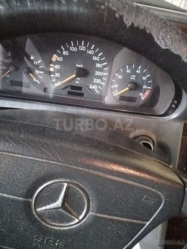 Mercedes C 230 1997, 372,247 km - 2.3 l - Bakı
