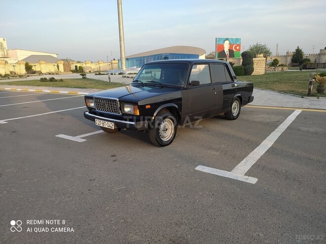 LADA (VAZ) 2107 2010, 680,000 km - 1.6 l - Saatlı