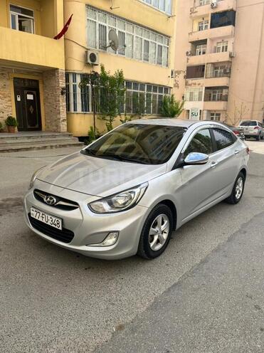 Hyundai Accent 2011, 231,000 km - 1.6 l - Bakı