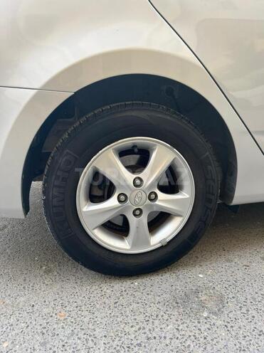 Hyundai Accent 2011, 231,000 km - 1.6 l - Bakı
