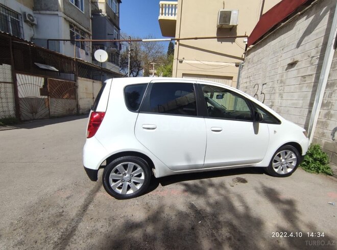 Mitsubishi  2011, 150,000 km - 1.3 l - Bakı