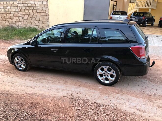 Opel Astra 2006, 170,000 km - 1.3 л - Bakı