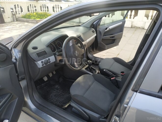 Opel Astra 2005, 184,000 km - 1.4 l - İsmayıllı