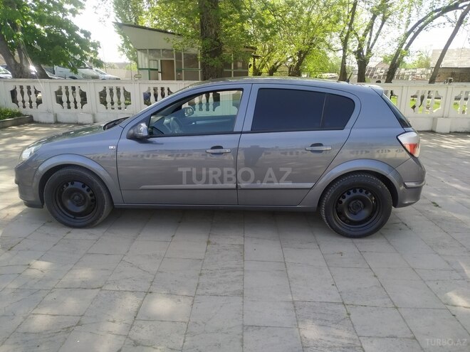 Opel Astra 2005, 184,000 km - 1.4 l - İsmayıllı