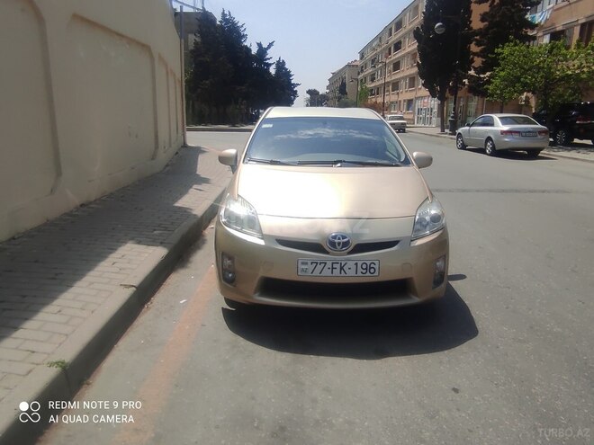 Toyota Prius 2011, 145,000 km - 1.8 l - Bakı