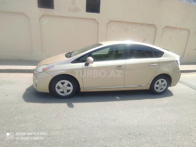 Toyota Prius 2011, 145,000 km - 1.8 l - Bakı
