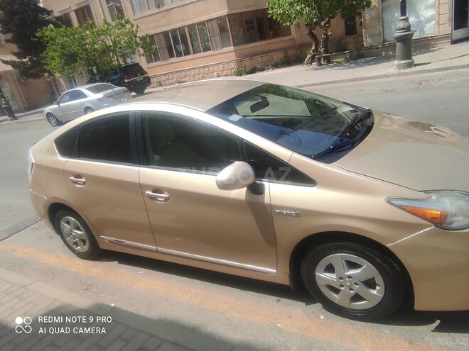 Toyota Prius 2011, 145,000 km - 1.8 l - Bakı