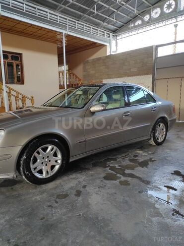 Mercedes E 240 2004, 158,600 km - 2.6 л - Şəmkir