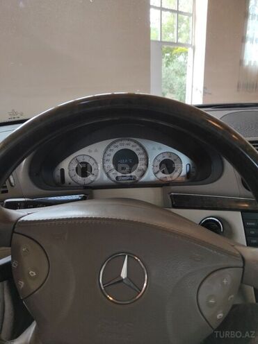 Mercedes E 240 2004, 158,600 km - 2.6 л - Şəmkir