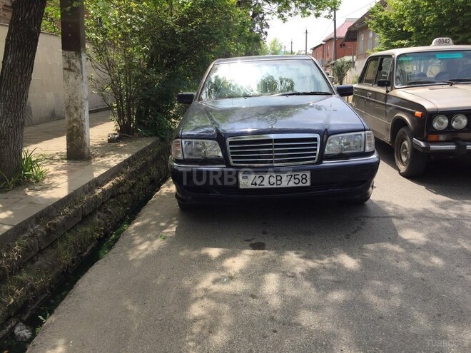 Mercedes C 180 1998, 198,000 km - 1.8 l - Lənkəran