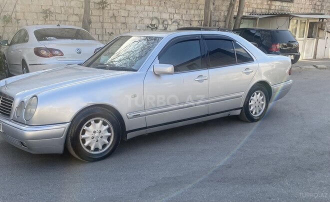 Mercedes E 290 1998, 351,000 km - 2.9 l - Bakı