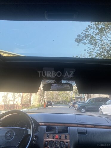 Mercedes E 290 1998, 351,000 km - 2.9 l - Bakı