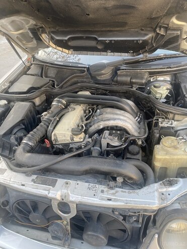 Mercedes E 290 1998, 351,000 km - 2.9 l - Bakı