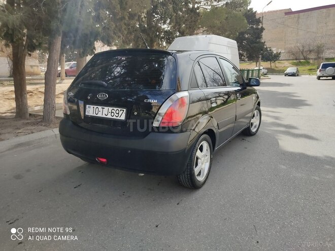 Kia Rio 2006, 260,000 km - 1.5 l - Bakı