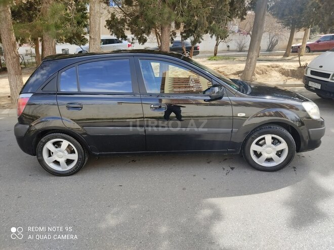 Kia Rio 2006, 260,000 km - 1.5 l - Bakı