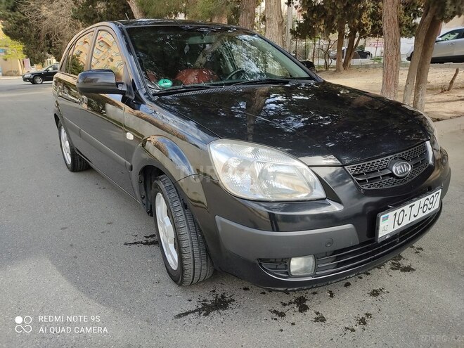 Kia Rio 2006, 260,000 km - 1.5 l - Bakı
