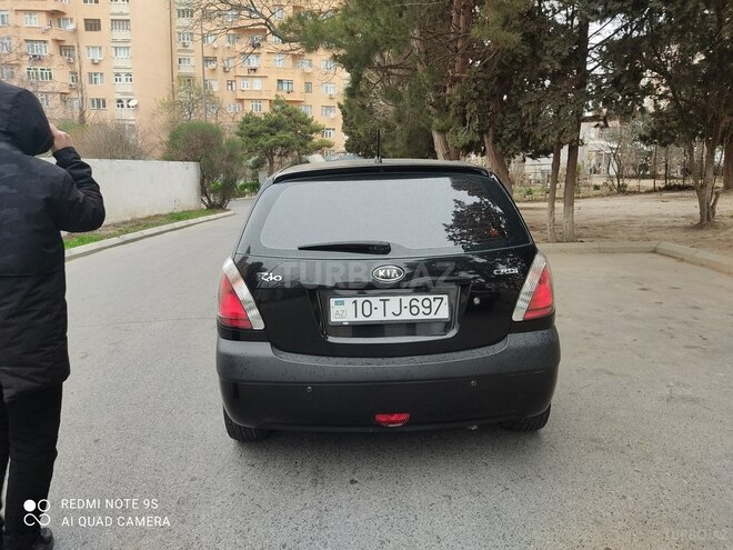 Kia Rio 2006, 260,000 km - 1.5 l - Bakı