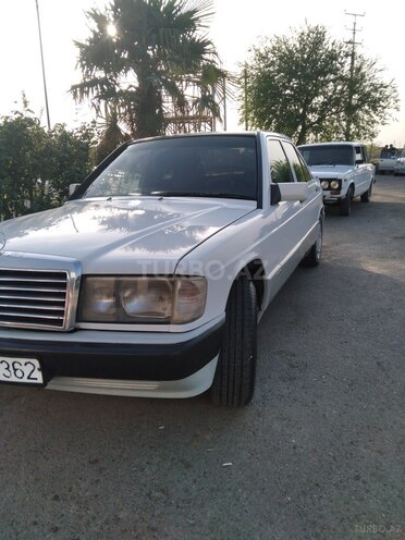 Mercedes 190 1991, 200,000 km - 2.0 l - Ağcabədi
