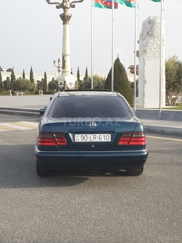 Mercedes E 240 1998, 325,000 km - 2.4 l - Gəncə