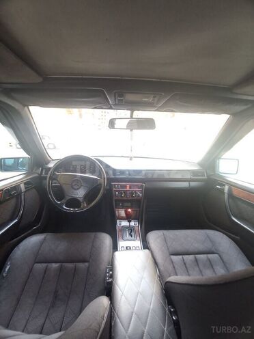 Mercedes E 300 1994, 321,456 km - 3.0 l - Bakı