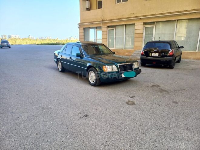 Mercedes E 300 1994, 321,456 km - 3.0 l - Bakı