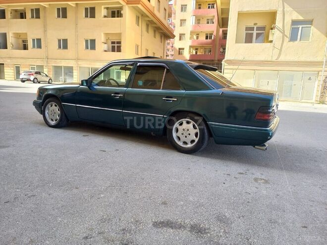 Mercedes E 300 1994, 321,456 km - 3.0 l - Bakı