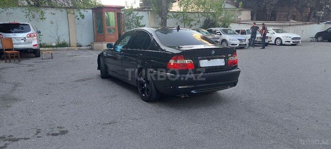 BMW 320 2002, 124,000 km - 2.2 l - Bakı