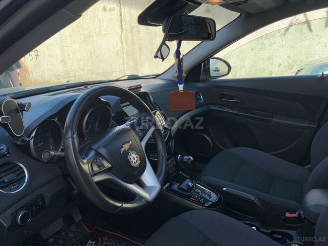 Chevrolet Cruze 2013, 261,100 km - 1.4 л - Bakı