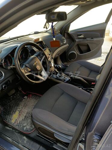 Chevrolet Cruze 2013, 261,100 km - 1.4 л - Bakı