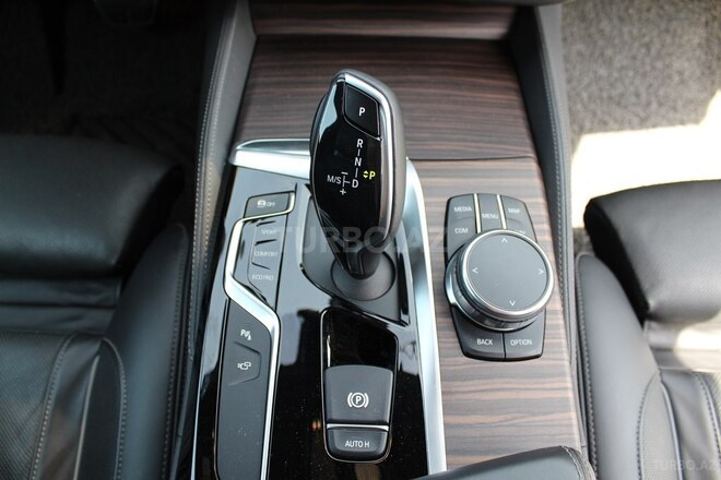 BMW 530 2018, 72,000 km - 2.0 l - Bakı