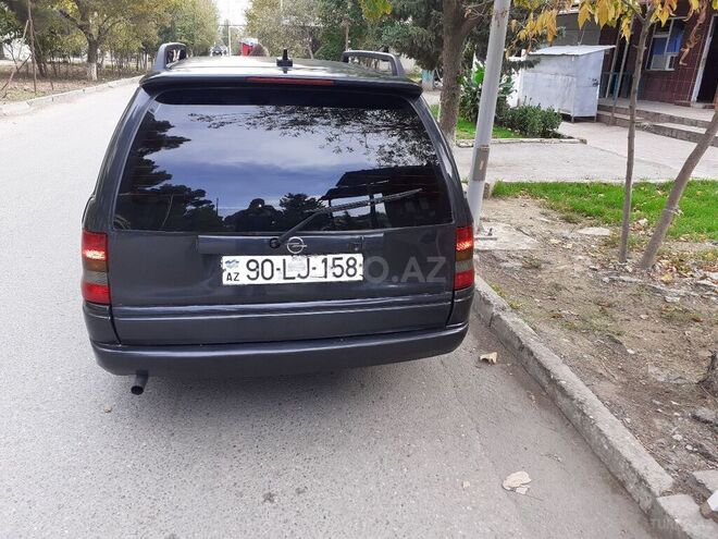 Opel Astra 1996, 220,000 km - 1.6 l - Sumqayıt