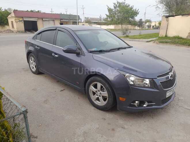 Chevrolet Cruze 2013, 266,429 km - 1.4 l - Neftçala