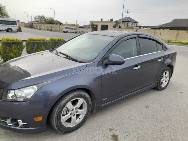 Chevrolet Cruze 2013, 266,429 km - 1.4 l - Neftçala