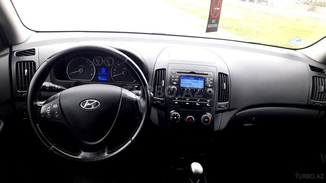 Hyundai i30 2009, 155,000 km - 1.4 л - Bakı