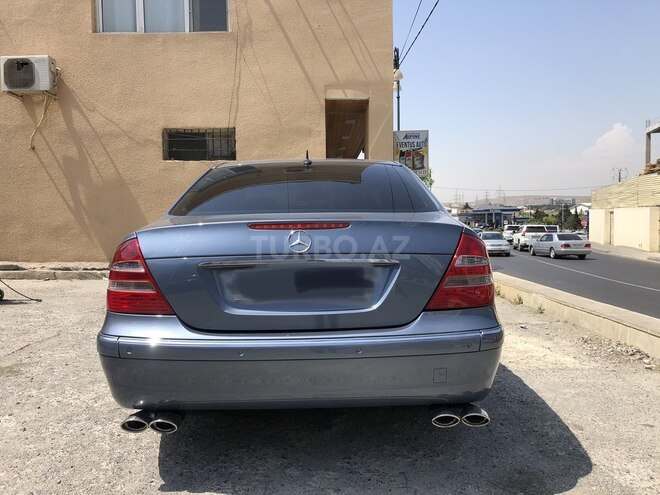 Mercedes E 240 2003, 332,900 km - 2.4 l - Bakı