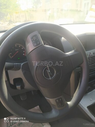 Opel Astra 2005, 166,000 km - 1.4 l - Gəncə