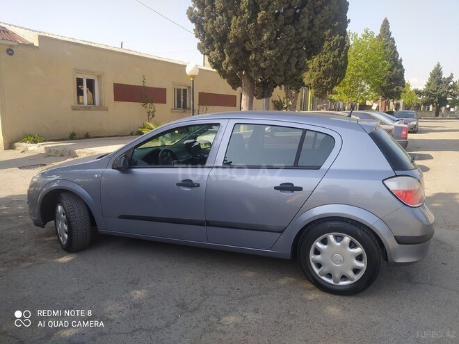 Opel Astra 2005, 166,000 km - 1.4 l - Gəncə