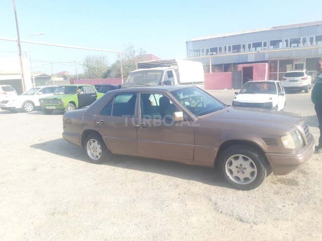 Mercedes E 300 1994, 345,623 km - 3.0 л - Bakı
