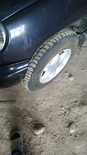 Chevrolet Niva 2005, 325,478 km - 1.7 l - Şamaxı