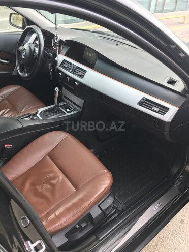 BMW 525 2006, 241,000 km - 2.5 l - Bakı