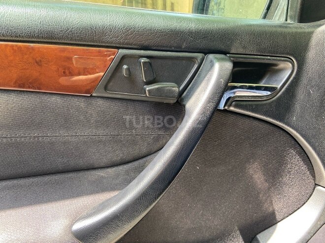 Mercedes C 240 1998, 250,000 km - 2.4 l - Bakı