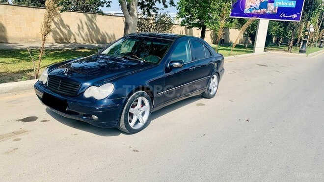 Mercedes C 200 2000, 270,000 km - 2.0 л - Gəncə