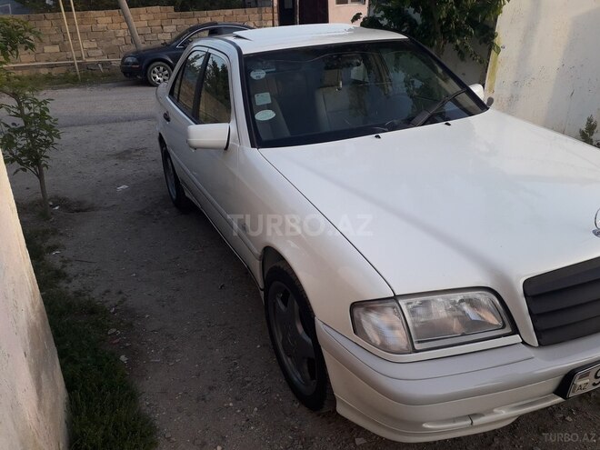 Mercedes C 180 1997, 210,000 km - 1.8 л - Sumqayıt