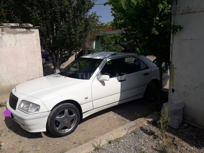 Mercedes C 180 1997, 210,000 km - 1.8 л - Sumqayıt
