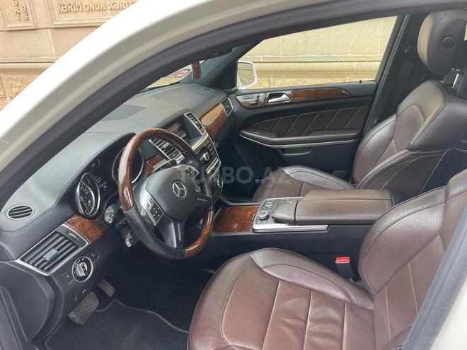 Mercedes CL 550 2013, 143,000 km - 4.7 l - Bakı