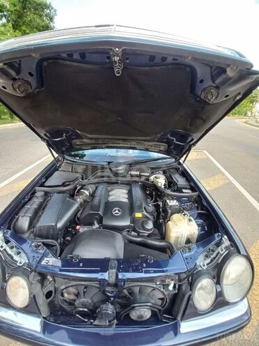 Mercedes E 240 1998, 25,000 km - 2.4 l - Bakı